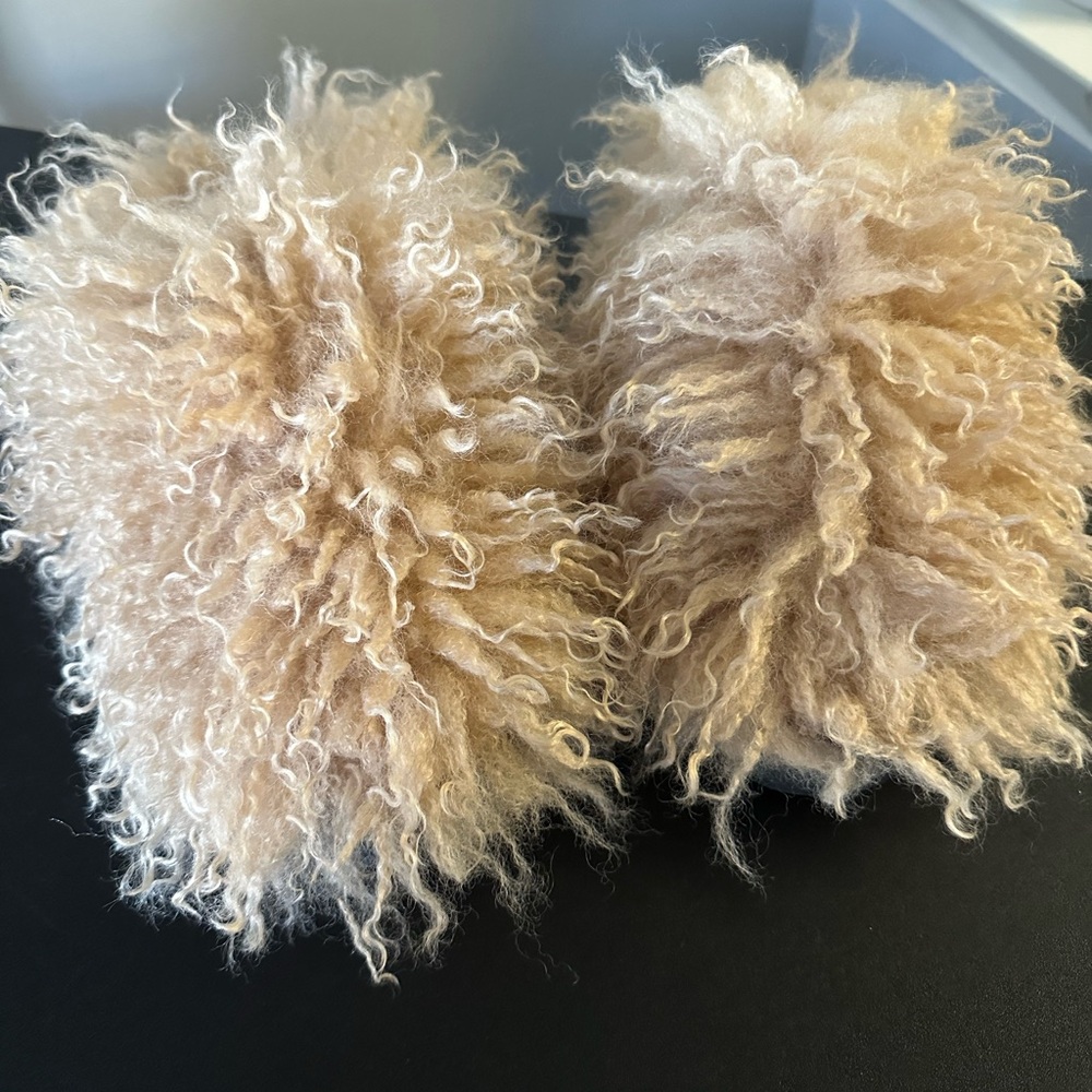 Fluffy Beige Furry Slippers